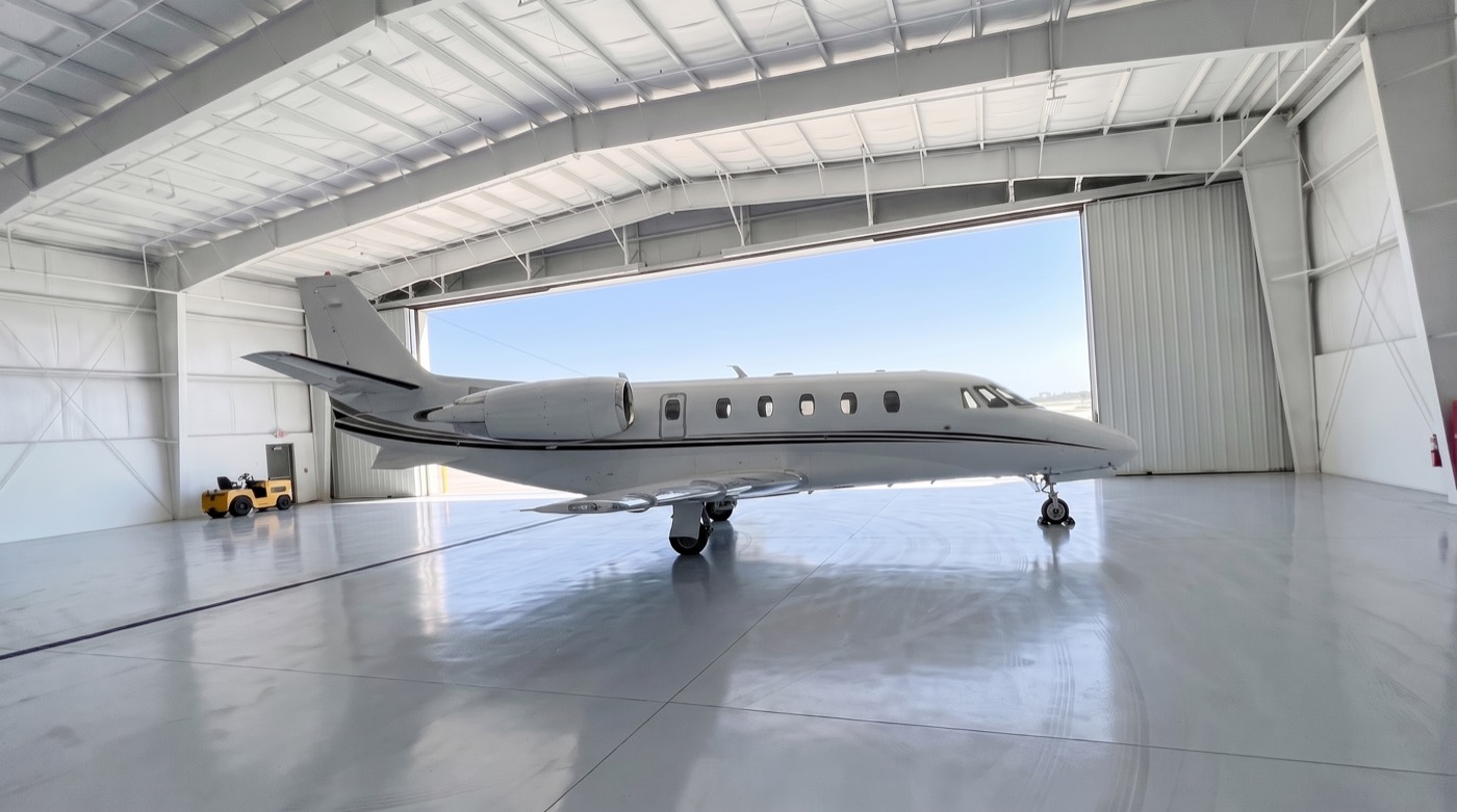 Falcon 2000LX, Aussenansicht