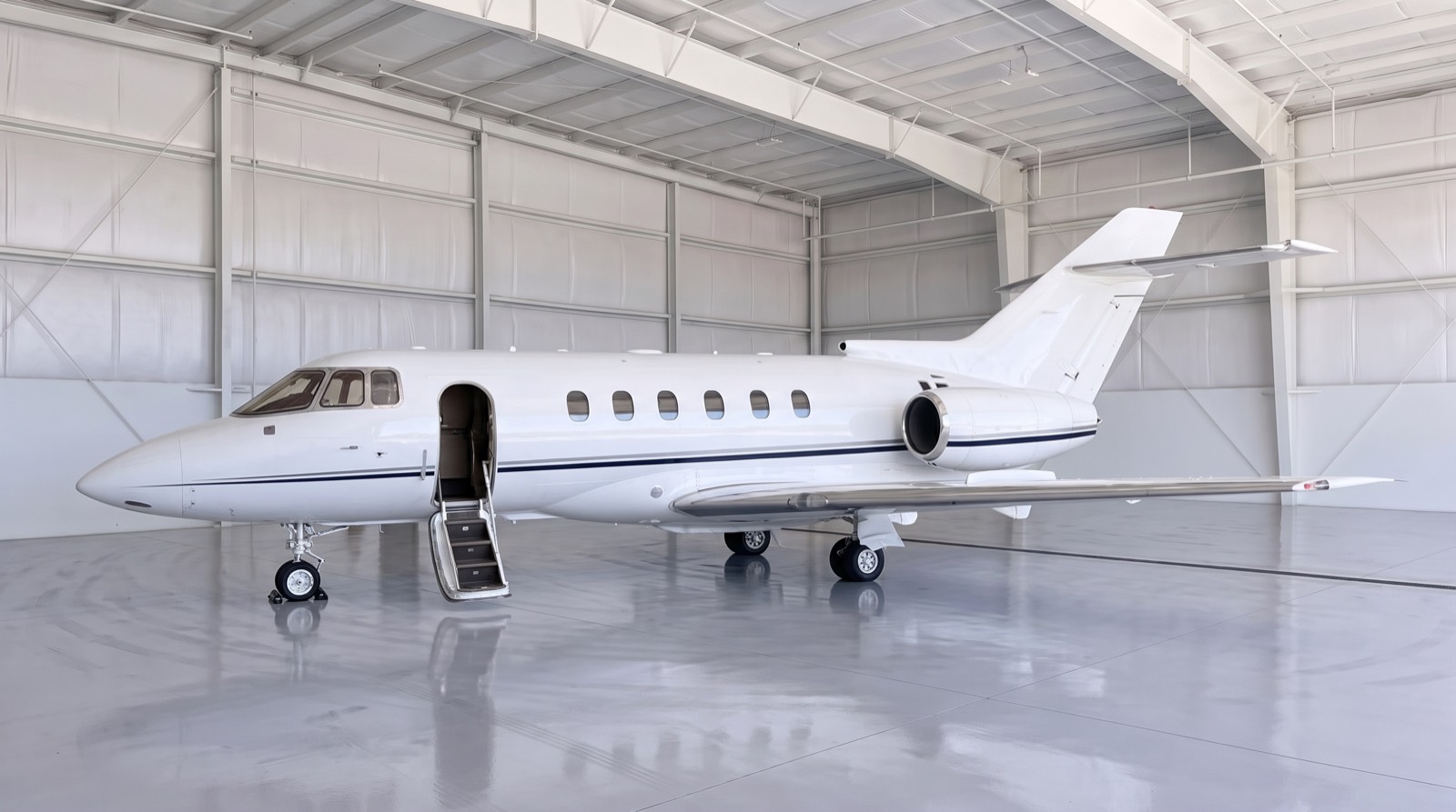 Hawker 750, Aussenansicht