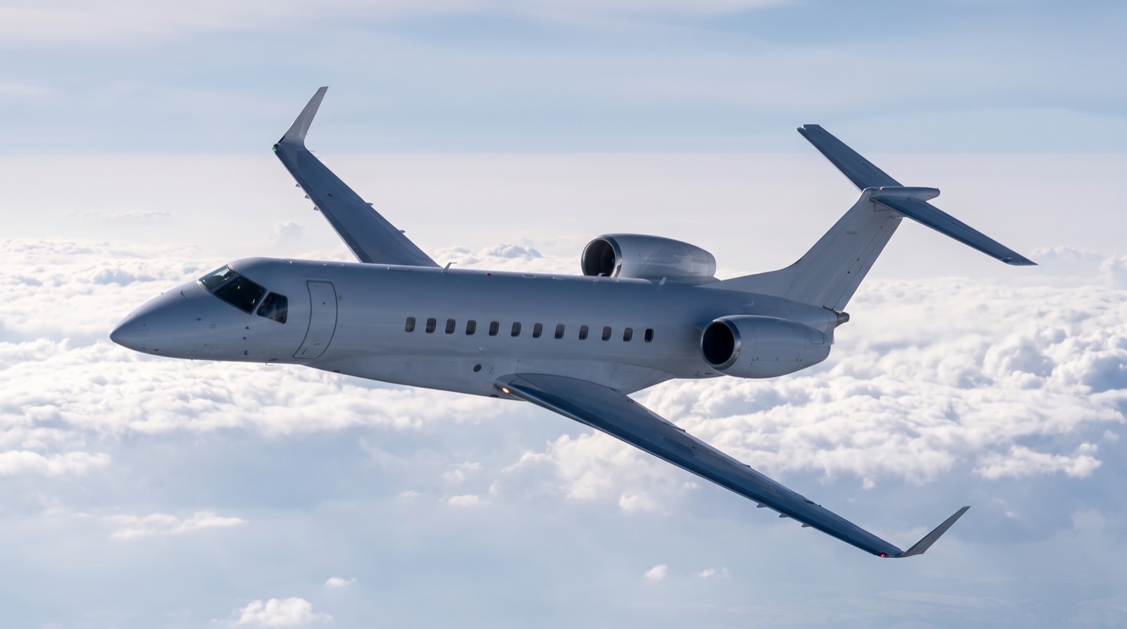 Legacy 600, Aussenansicht